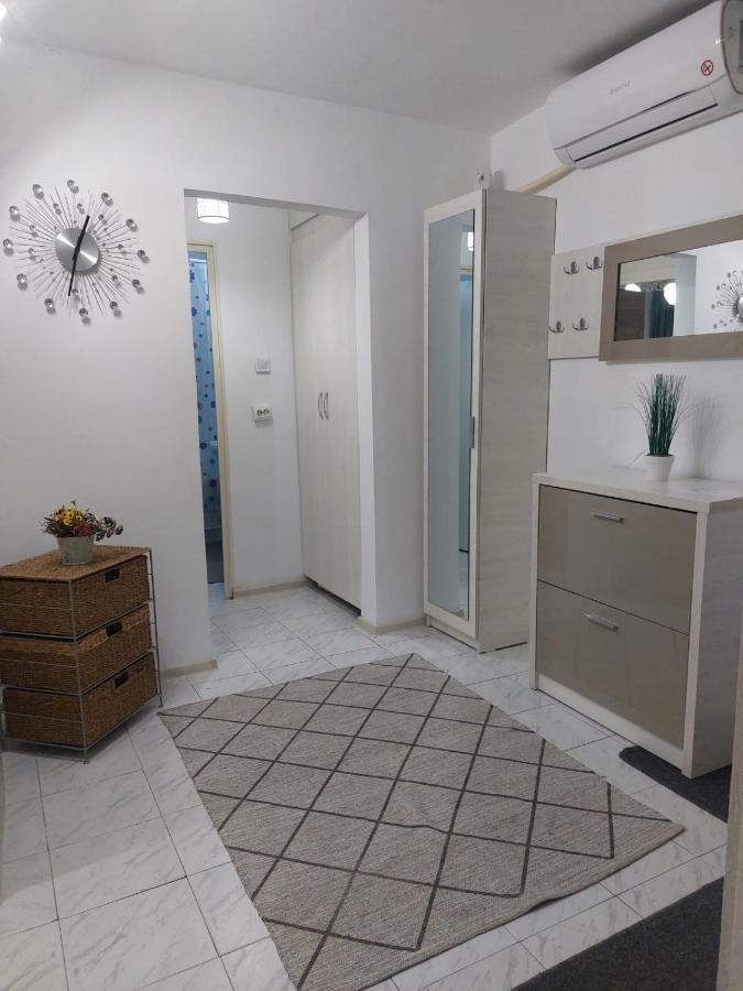 Luka House Apartment Constanta Luaran gambar